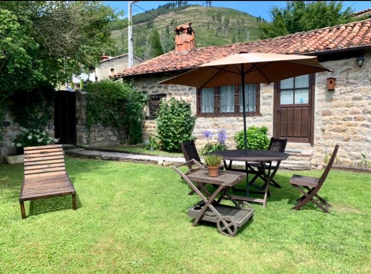 La Casita De Cuestallano Renedo De Cabuerniga Kültér fotó